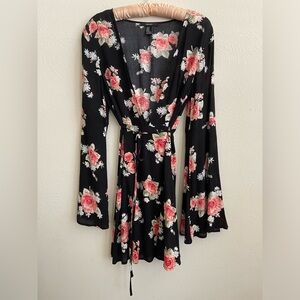 deep plunge neck long bell sleeve semi sheer forever 21 medium boho